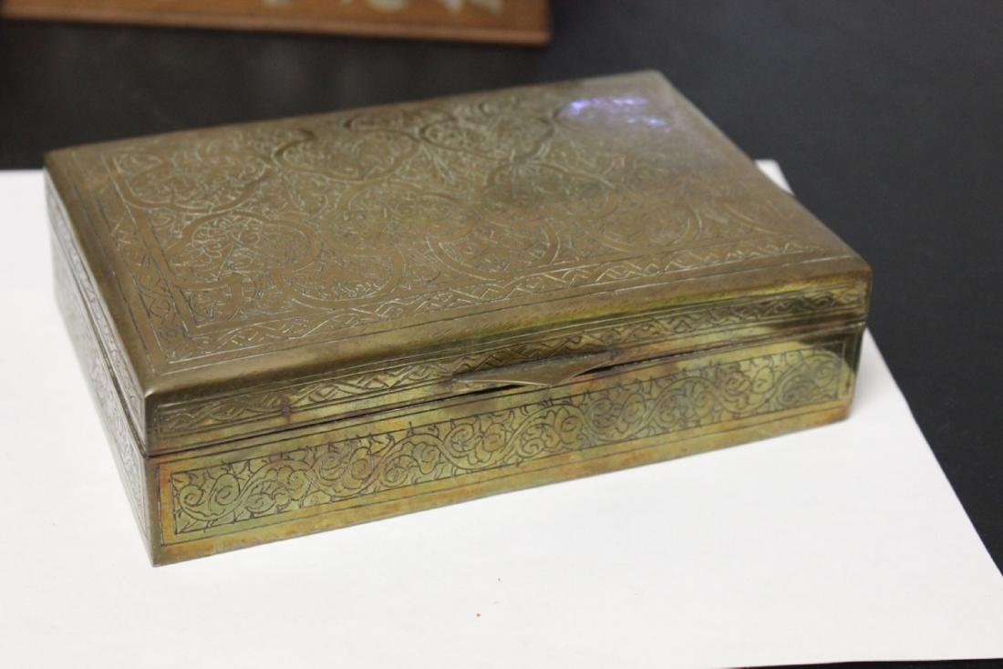 A Brass and Wooden Box - vintage: 6 1/2" x 4 1/2" x 2"