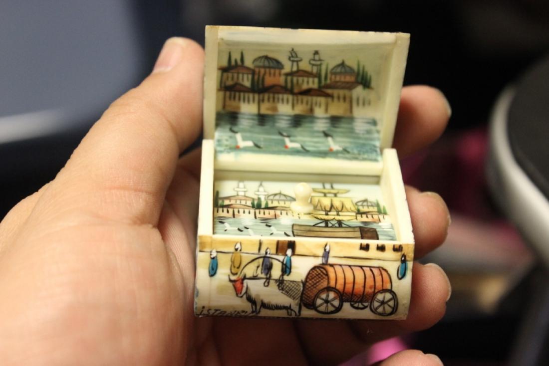 A Hand Painted Small Bone Trinketbox: Most likely camel bone - 1 7/8" wide