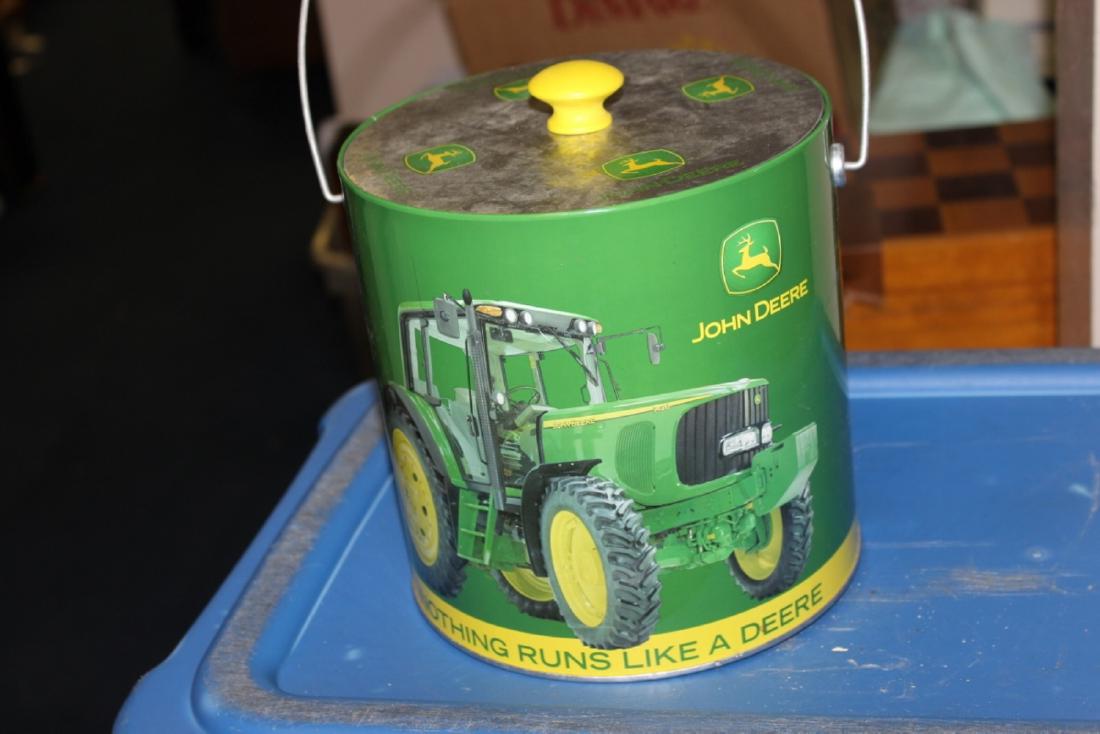 A John Deere Ice Bucket Apr 06, 2019 Lakeland Antique Bazaar in FL
