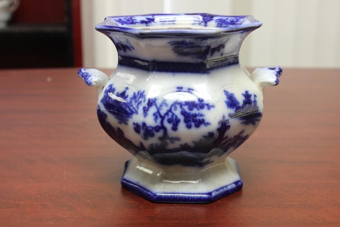 A Flow Blue Sugar Container: As found - no lid - 5 1/2" tall