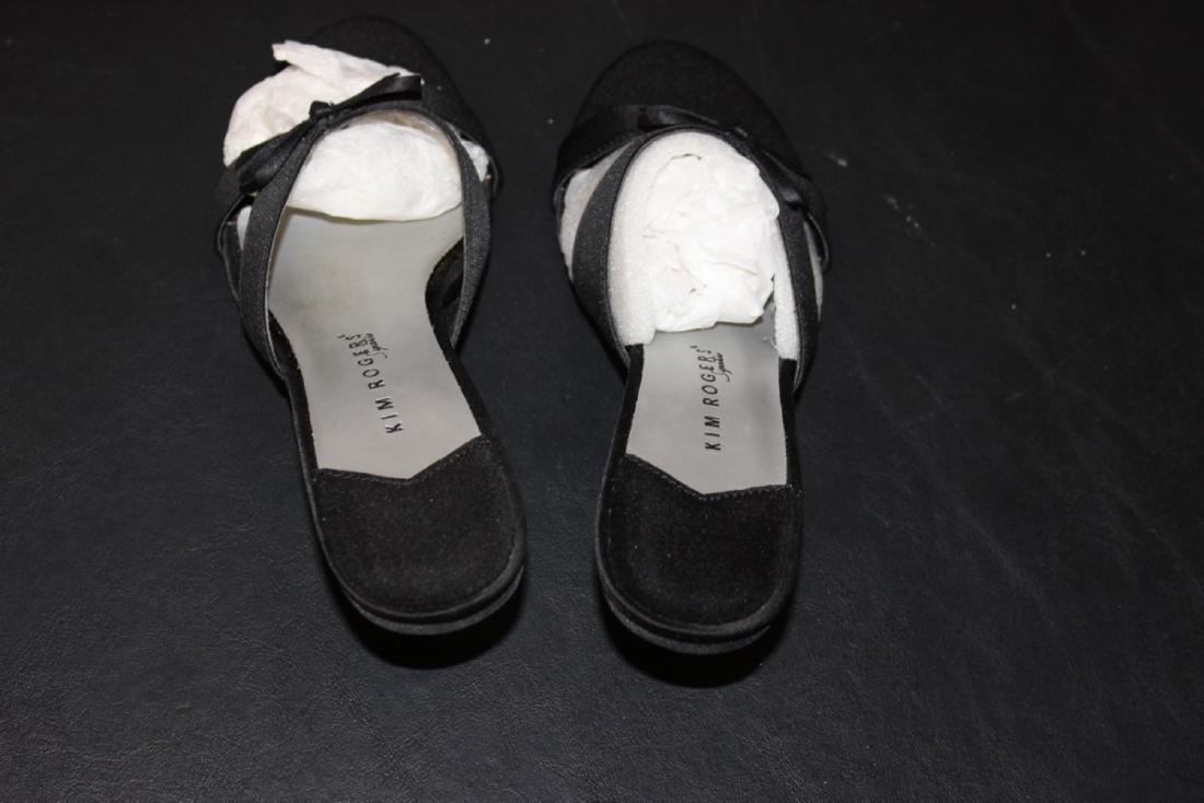 A Pair of Kim Rogers Shoe - Leather Sole: Looks as if never been worn - Size: 6 1/2
