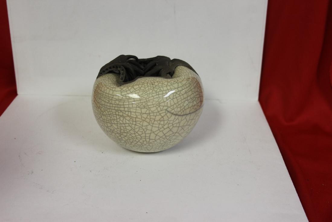 A Signed Raku Pottery: Bill Herb - 4" tall