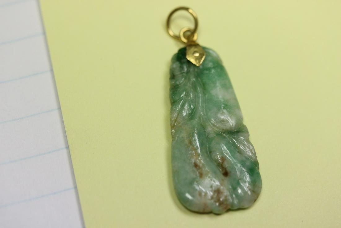 A Vintage Chinese Apple Green Jade Pendant Jul 26 2019