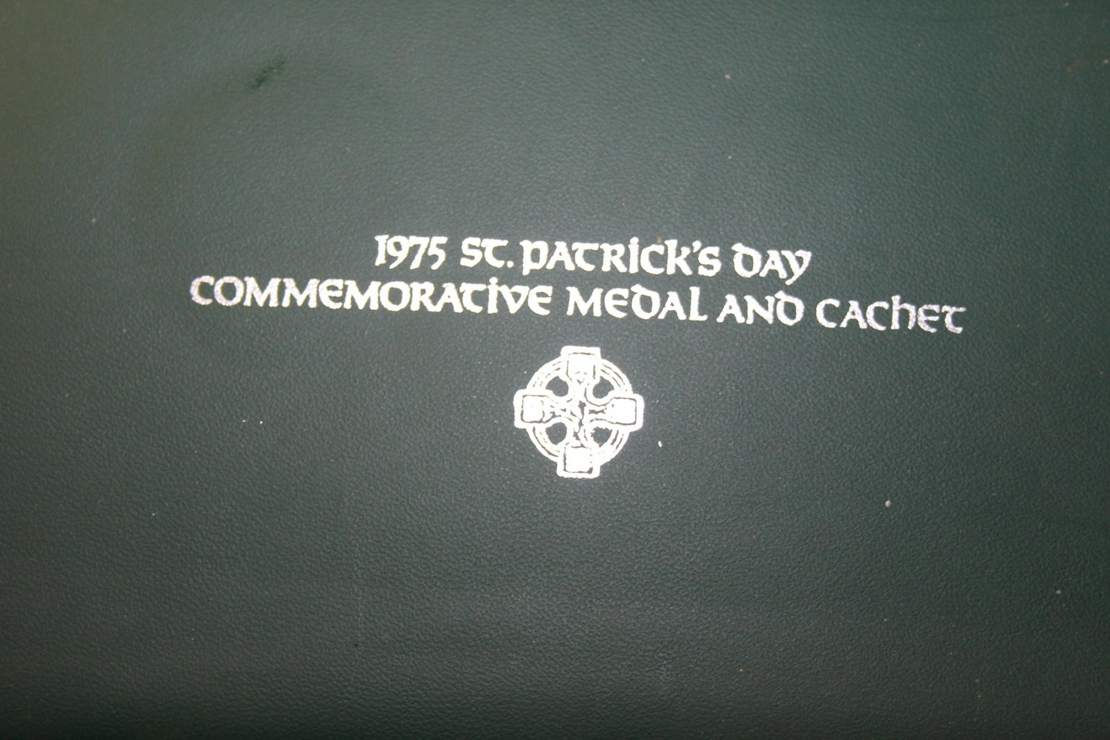 1975 St. Patrick's Day Commemorative Medal: and cachet - .999 silver coin and stamp