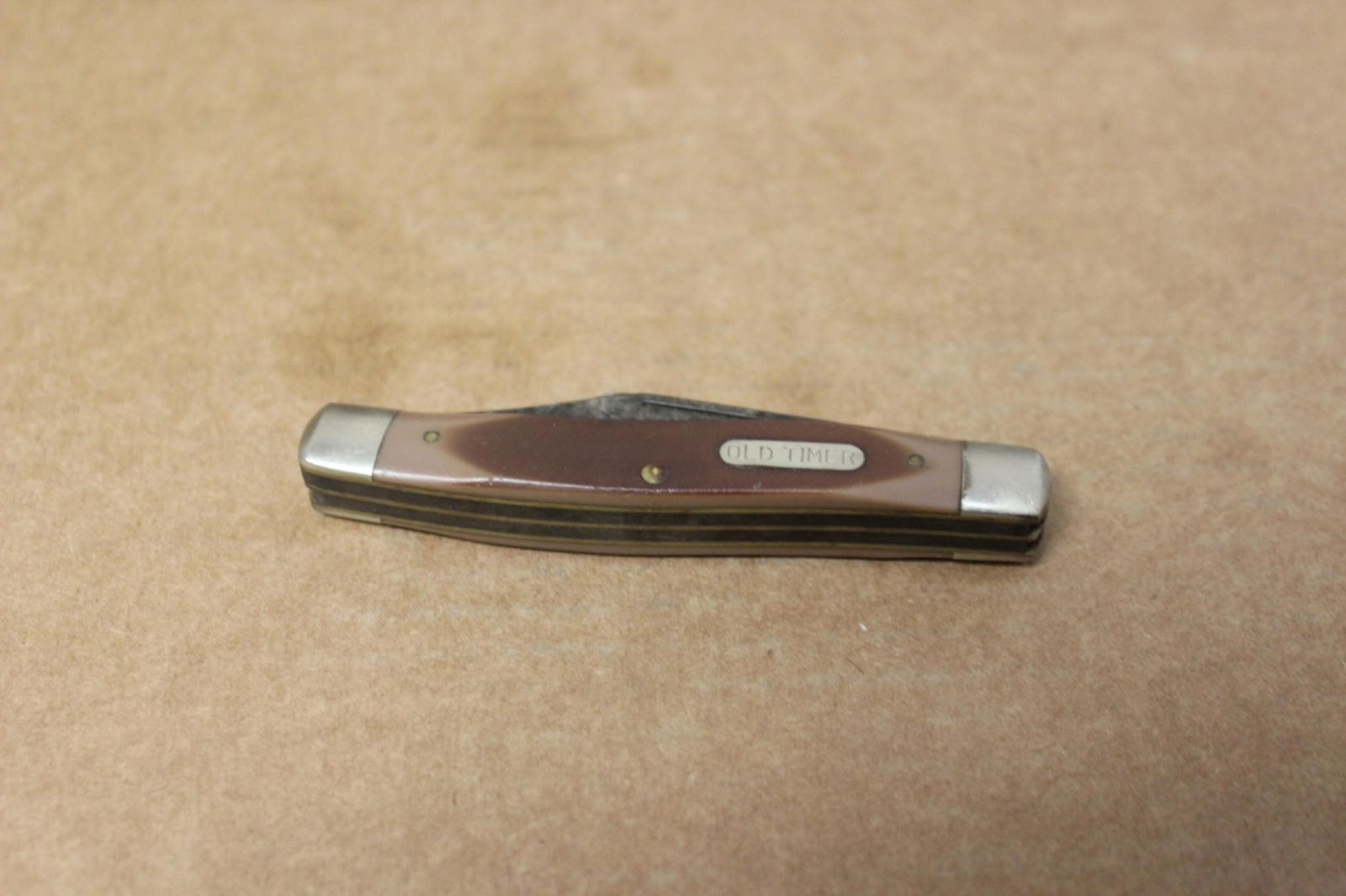 An Old Timer Schrade 80T Knife: as shown