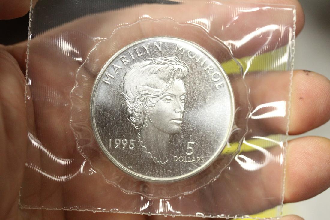 Marshall Islands Marilyn Monroe Coin: as shown