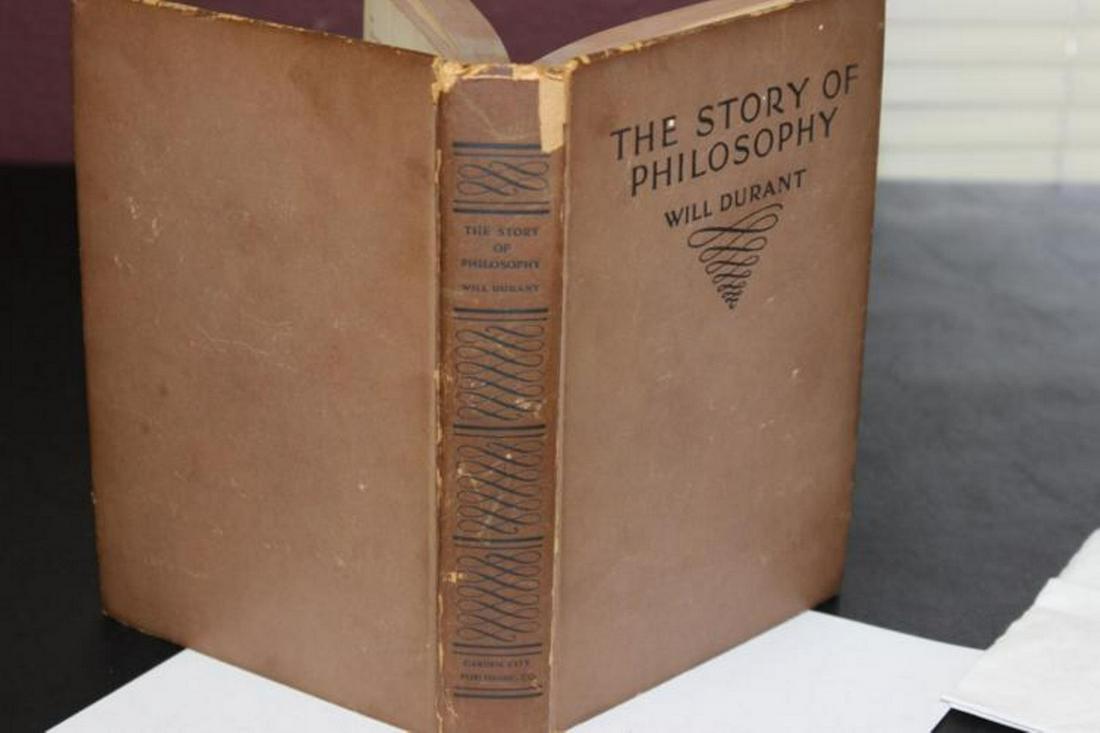 Book - The Story of Philosophy: by Will durant - hardcover
