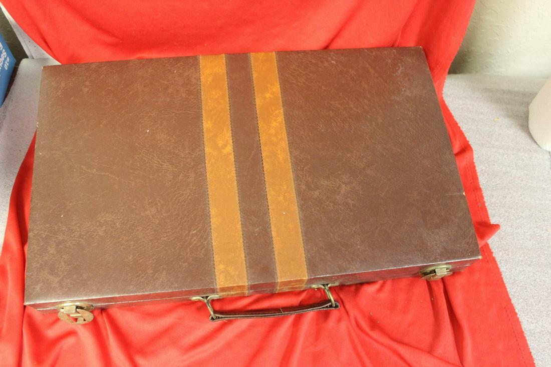 A Backgammon Game: as shown
