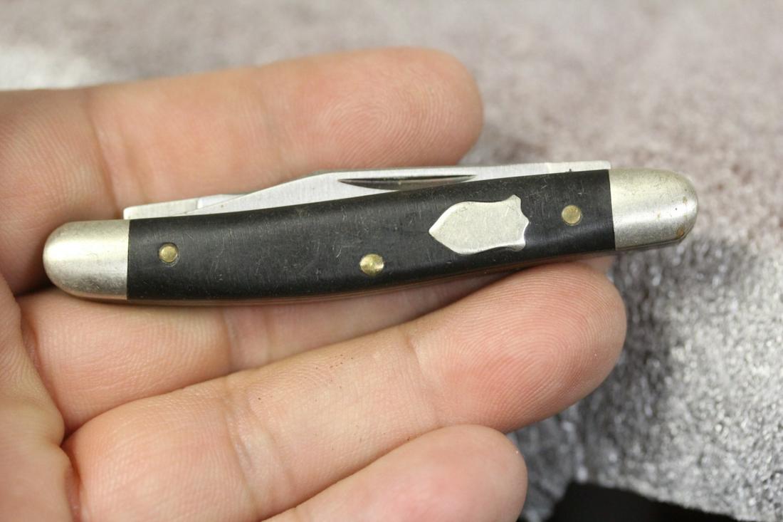 A Schrade Pocket Knife: 2 3/4" long