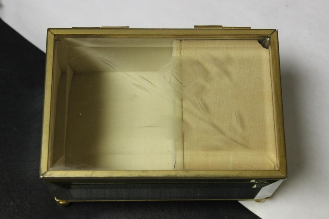 An Etched Glass and Mirror Music Box: with legs - 4 3/4"W x 3 1/4"D x 2 5/8" T - music works