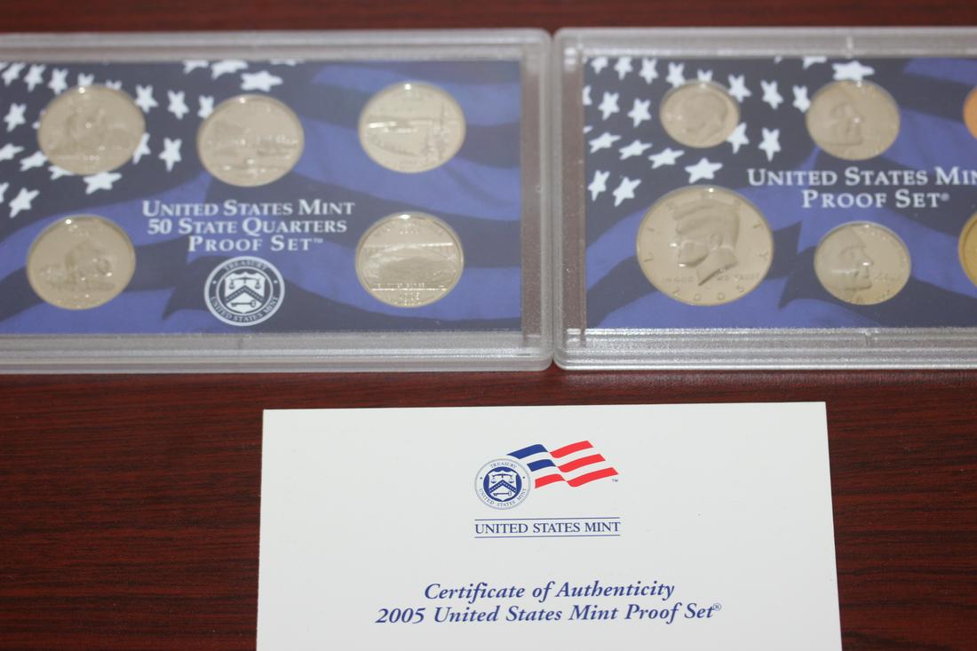A 2005 US Mint Proof Set: 11 coin-set