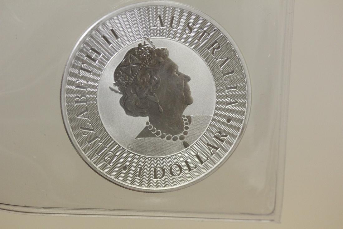 A .999 One Ounce Silver Dollar - Australian: Kangaroo - 2019 - with COA