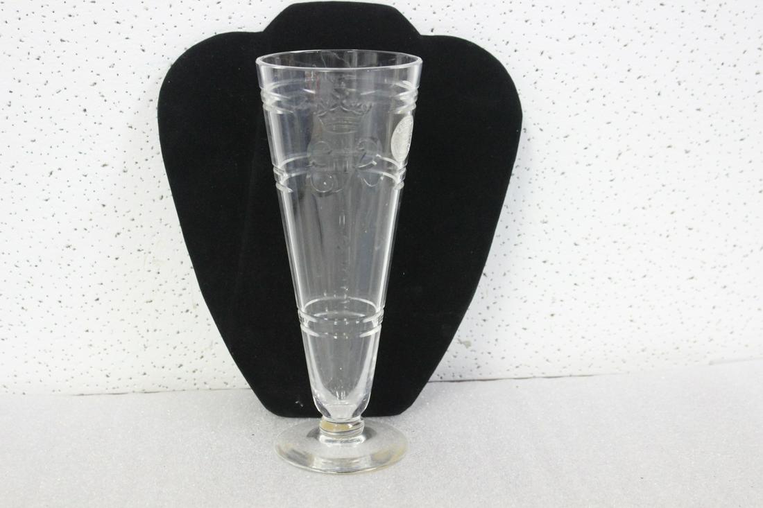 A Queen Elizabeth II. Crystal Vase: Made by Webb and Corbett - 8 inches tall