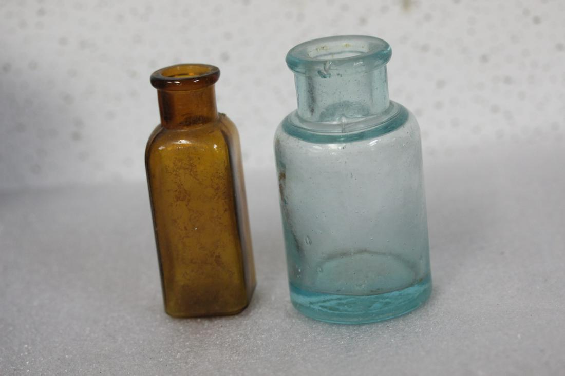 Lot of Two Old Glass Bottles: Taller= 3 7/8" tall