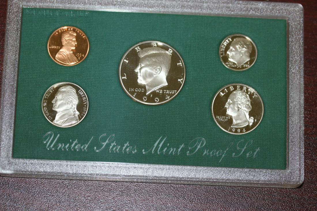 A 1994 US Mint Proof Set: as shown