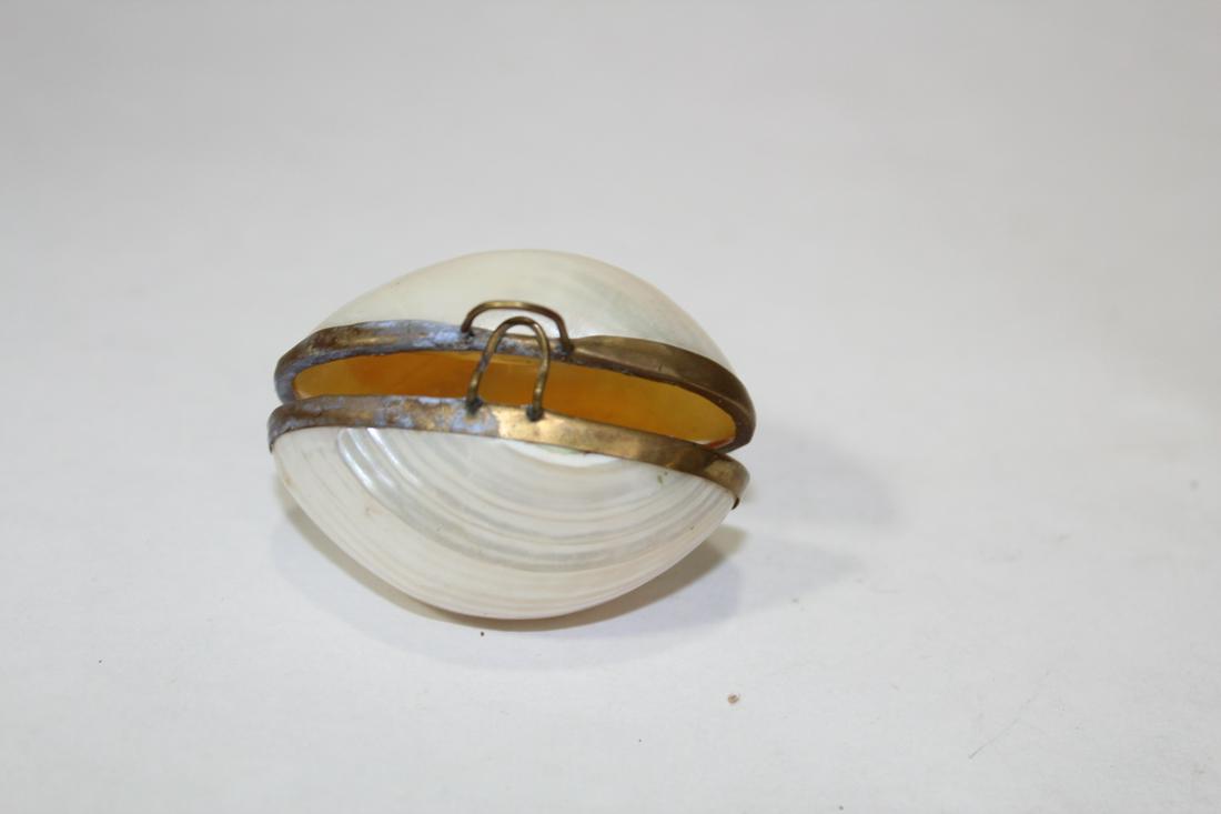 A Seashell Form Trinket Box: 2" across