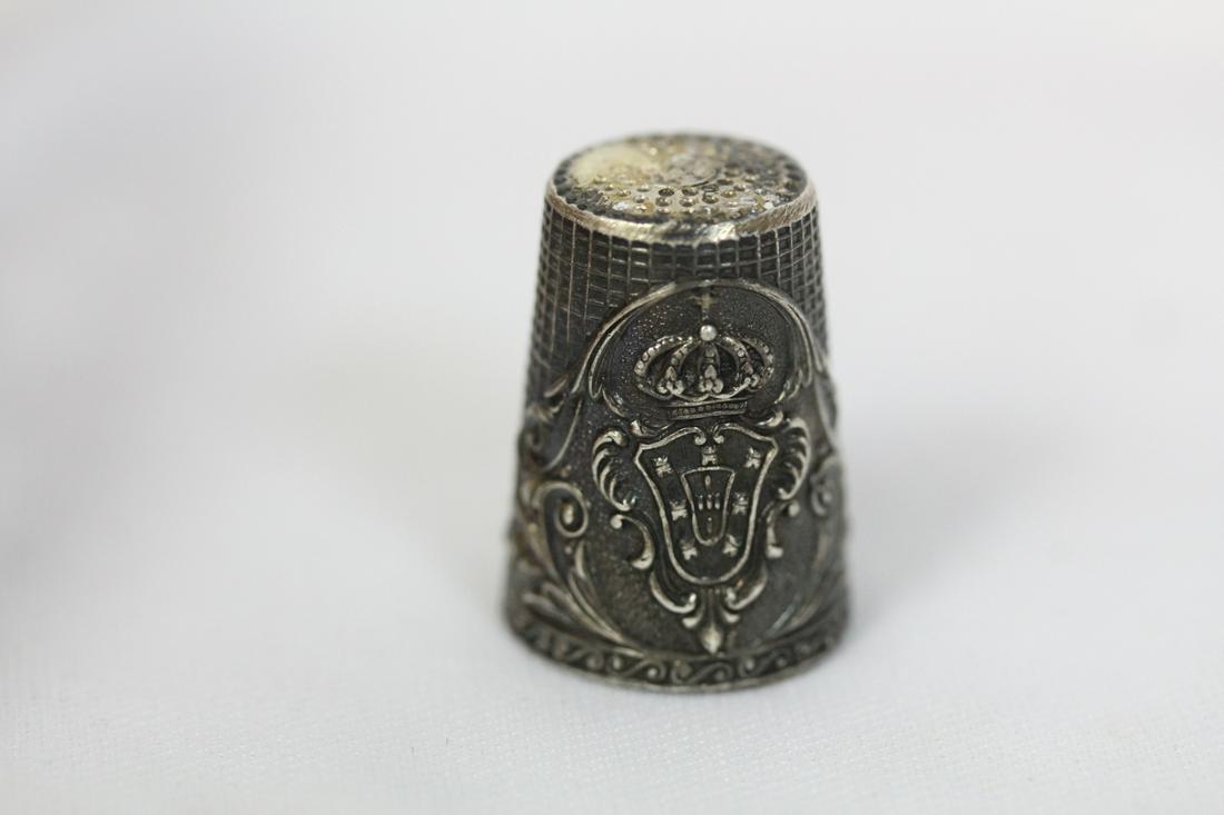A Well Carved Sterling Silver Thimble: as shown