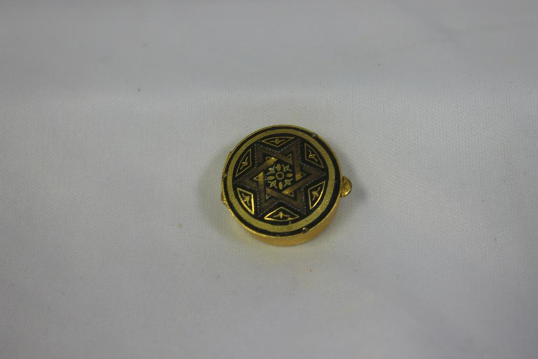 An Unusual Gold Teched Pill Box: 1" wide