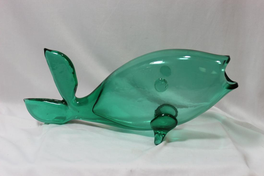 A Blenko Fish: 12" wide - believed to be Wonslow Anderson design - mid century modern