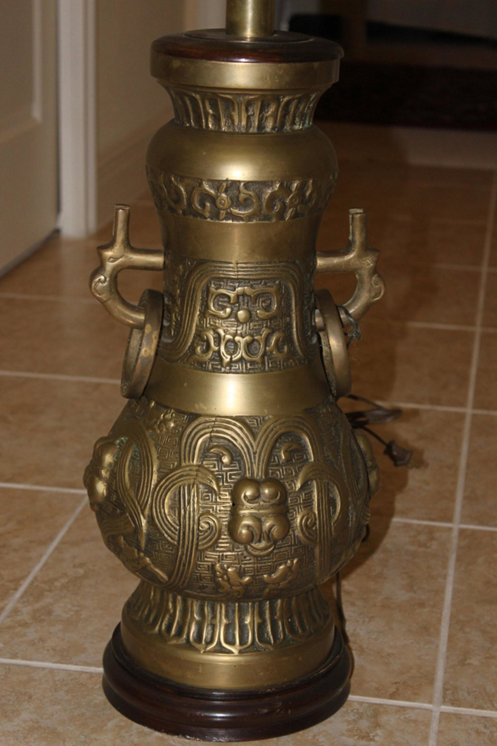 Antique / Vintage Large Chinese Bronze Lamp: Circa early to mid 20th century. Ming style. Lamp only 21 1/4" tall. Quite heavy.