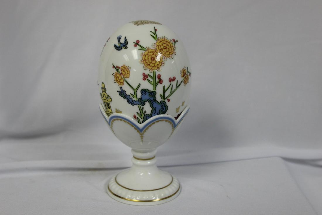 A Porcelain Minton Egg: with porcelain stand - overall= 5 3/8" tall