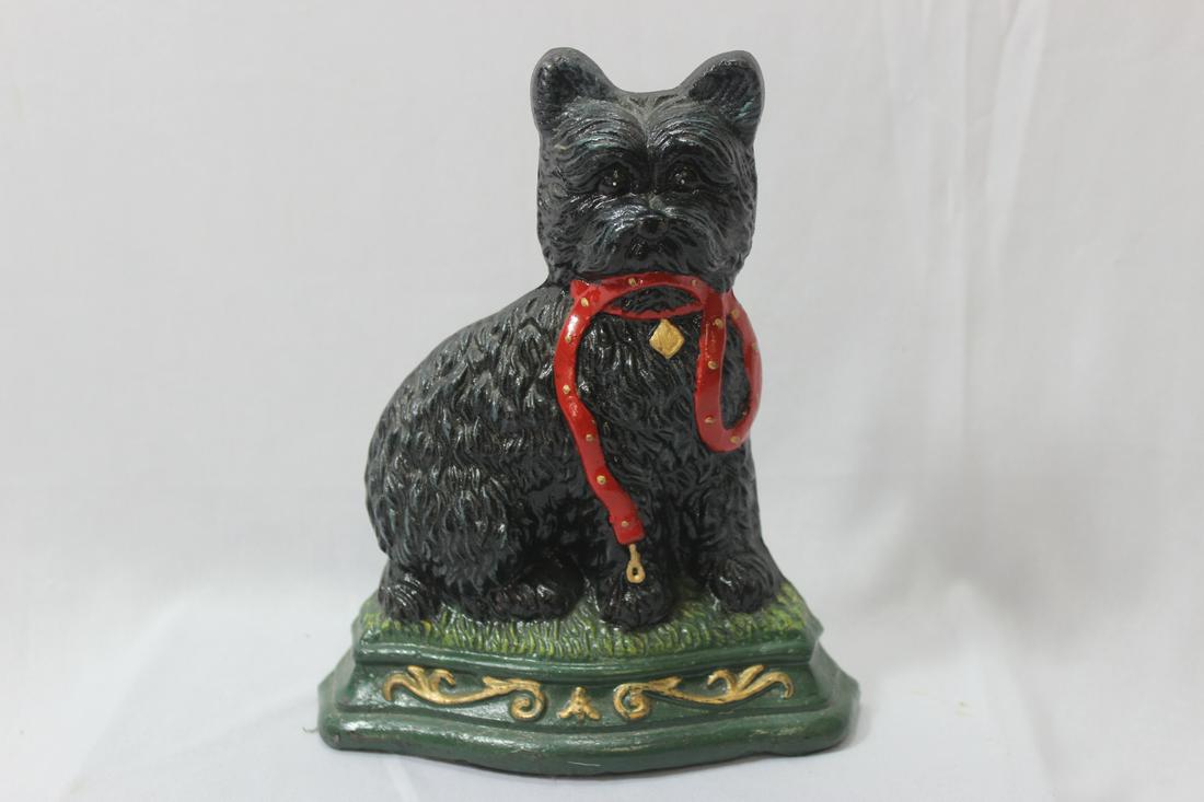 A Cast Iron Cat Door Stop: 8" tall