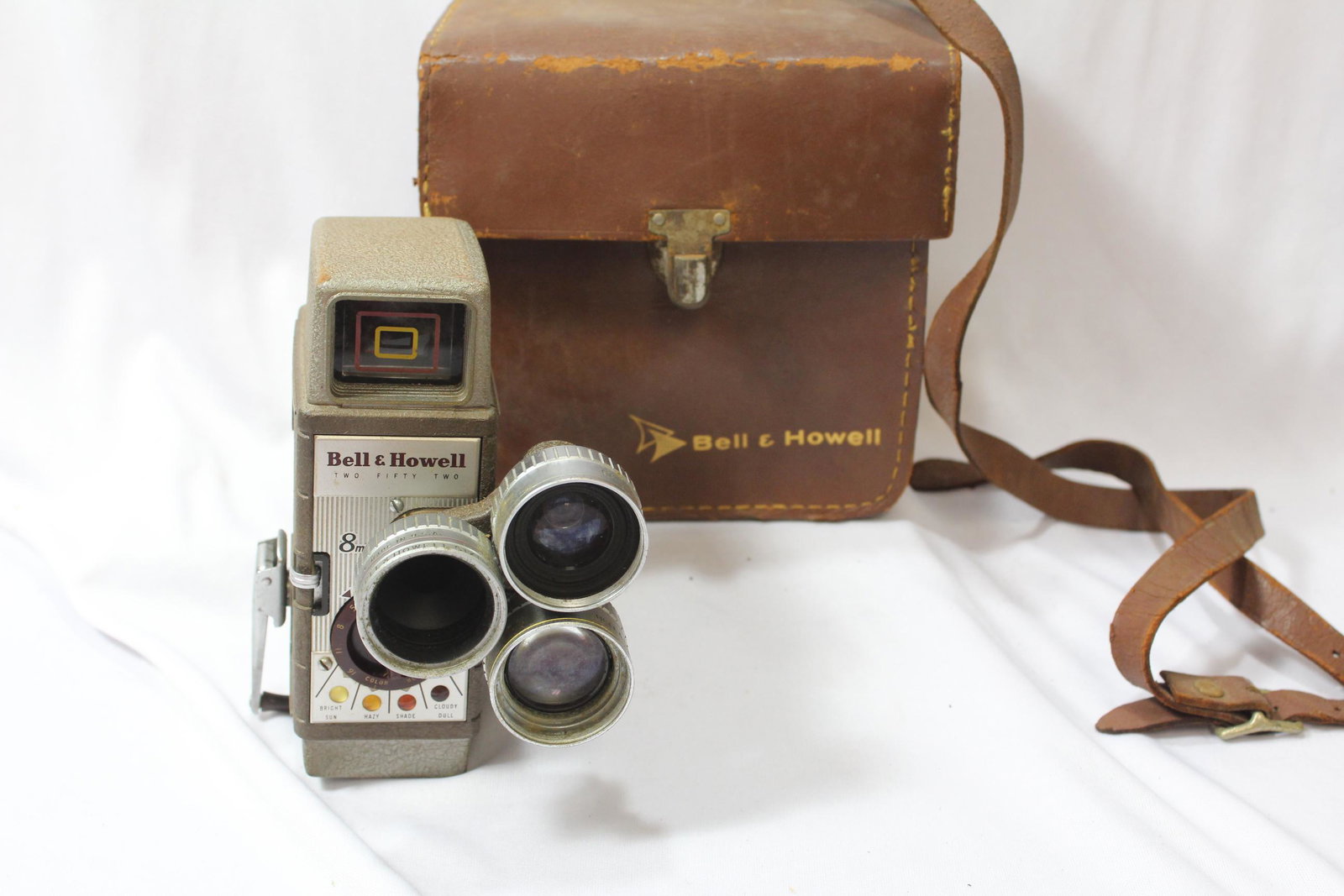 A Bell Howell Movie Camera?: Do not know if it works or how to work it