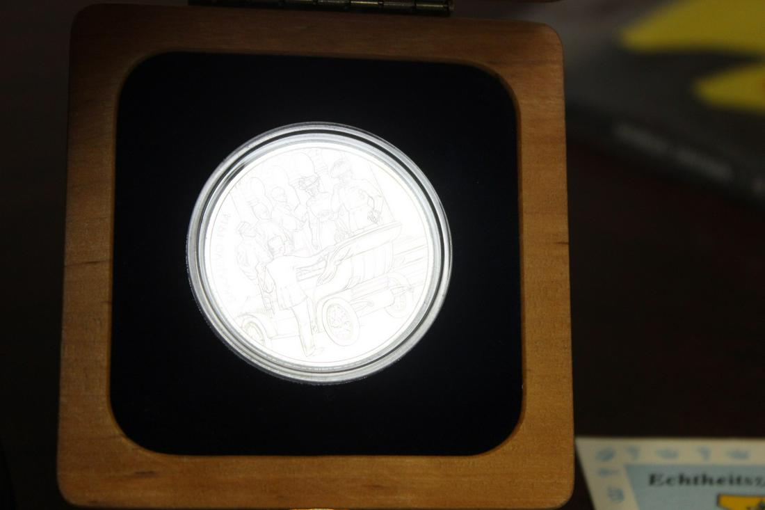 1999 Austrian Franz Ferdinand Silver coin: in wood case