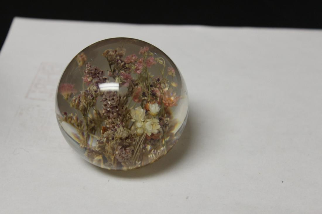 A Lucite Paperweight: Hafod Grange - Great Britain - 2 5/8" tall