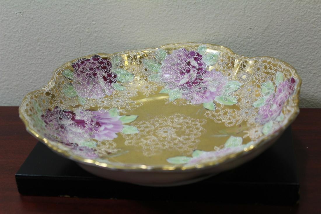 A Vintage Nippon Bowl: 11 inches in diameter
