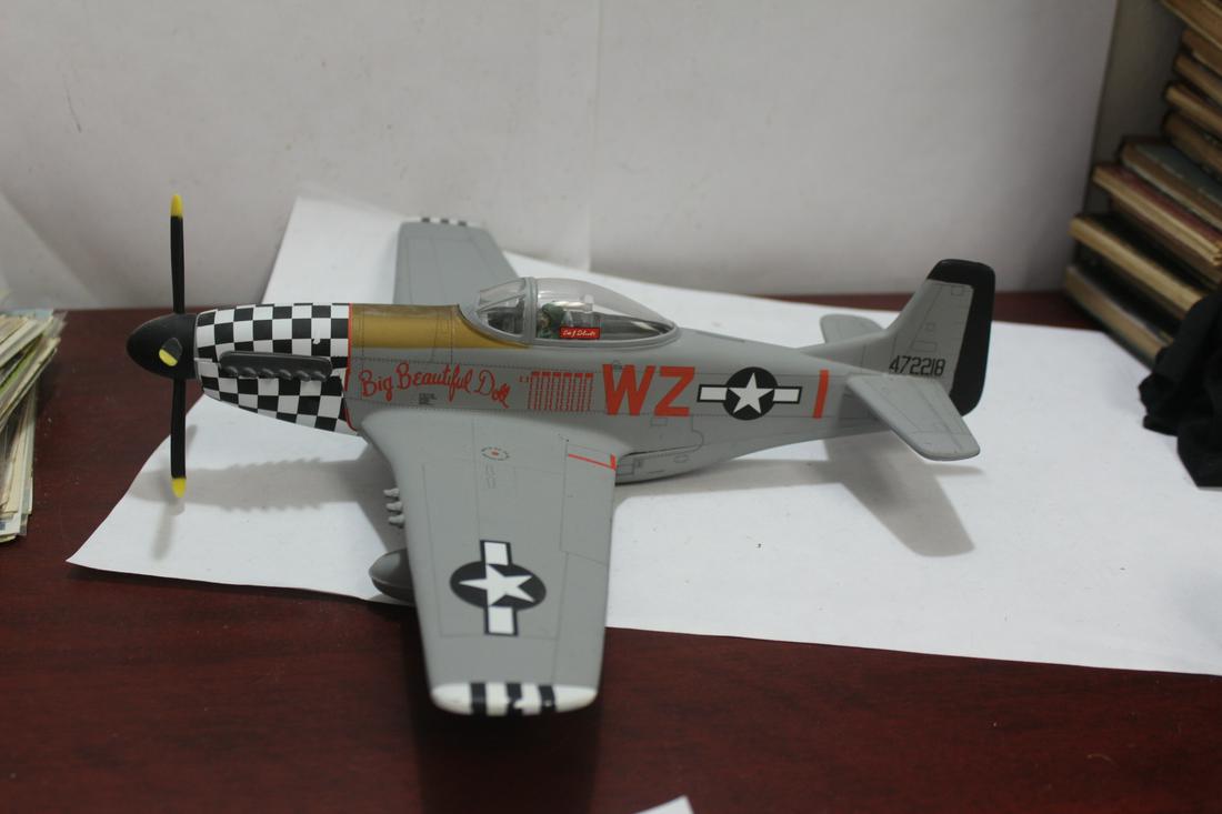 A Metal Airplane Model: please note: missing wheels - 12 inches across