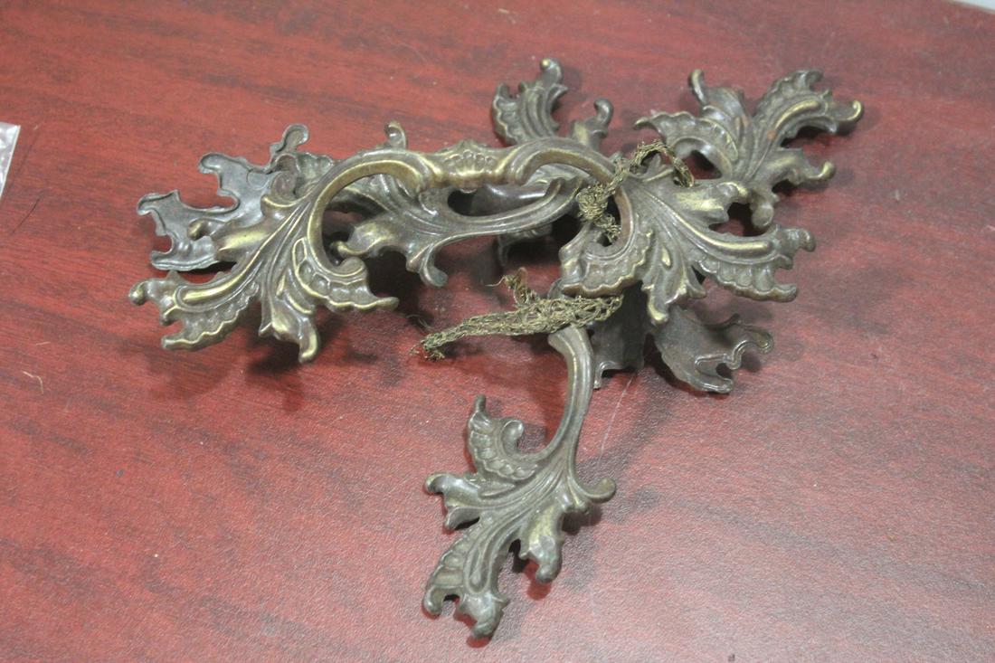 Set of Four Antique Drawer Pulls: as shown