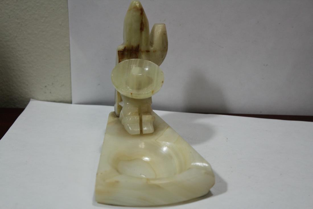 A Mexican Onyx Ashtray: 4 7/8" tall