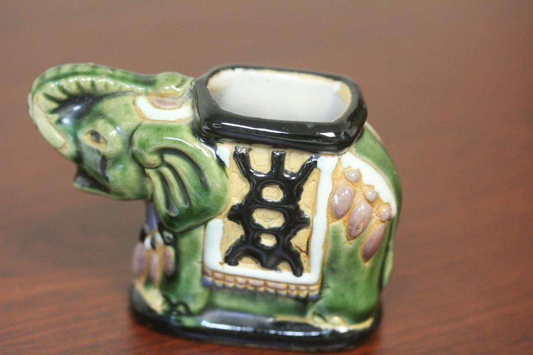 A Ceramic Elephant Planter: 3 1/4" across