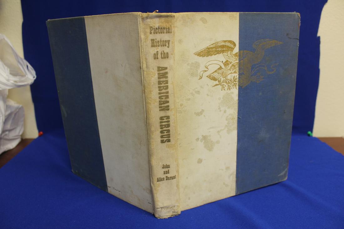 Hardcover Book: Pictorial History of the American: published in 1957