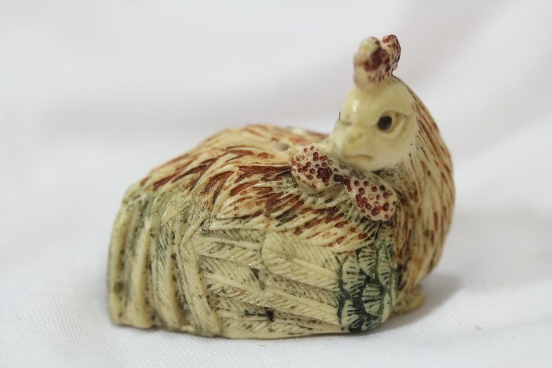 A Chinese Resin Chicken Netsuke: 1 3/4" long