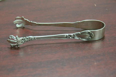 An Ornate Sterling Tong: by Gorham - 4 1/8" long