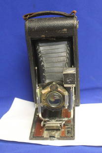 Kodak Camera - Old: don't know if it works or not