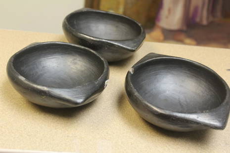 Lot of 3 possibly Ruku bowl: all worn, please check images for conditioning, 7 5/8" across