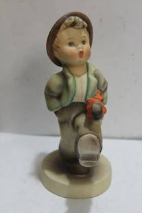 A Full Bee Hummel Figurine: 5 1/2" tall