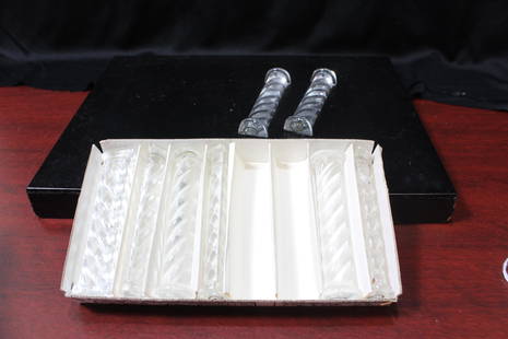 Set of 8 Knife Rests: in box