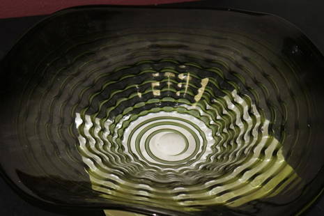 An Art Glass Bowl: 18 1/2" in diameter