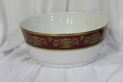 A Richelieu Large Porcelain Bowl: 7 7/8" in diameter - 3 3/8" tall