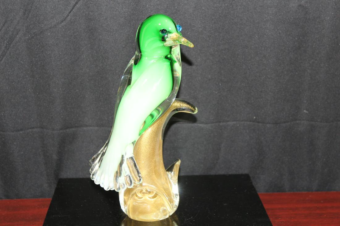 A Murano Bird: label lost - 9 3/4" tall