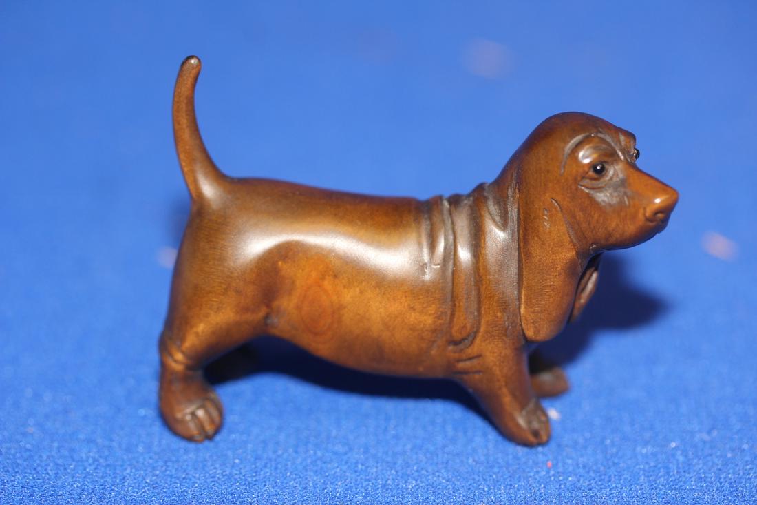 Signed Japanese Wooden Dog Netsuke: 2 3/8" across