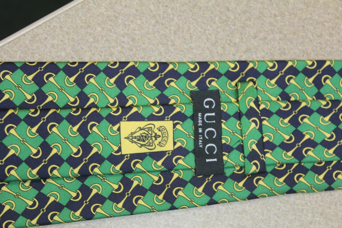 Gucci Tie: made in Italy - silk