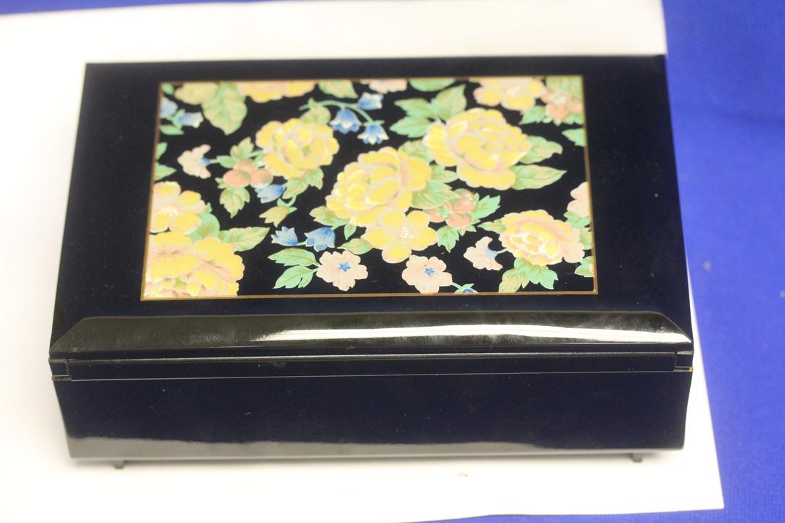 Japanese Otagiri Lacquer Music Box Dec 02, 2022 Lakeland Antique