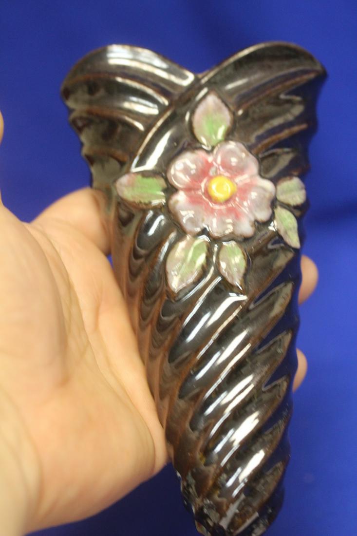 a Vintage Ceramic Wall Pocket: 6 3/8" tall