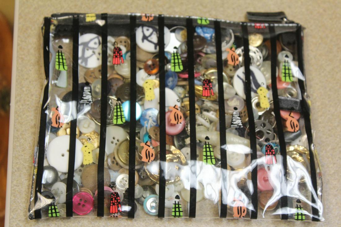 Bag of Buttons: Maya bag