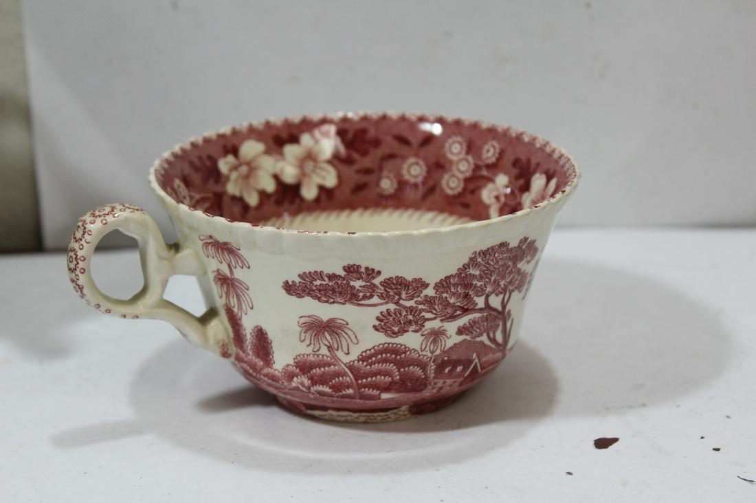 An Antique Copeland Spode Transferware Cup: 4 1/2" in diameter